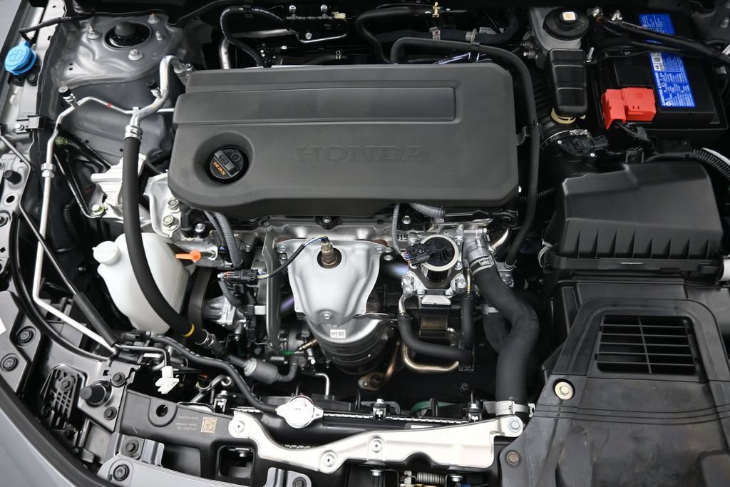 Used 2025 Honda Civic Sport image 8