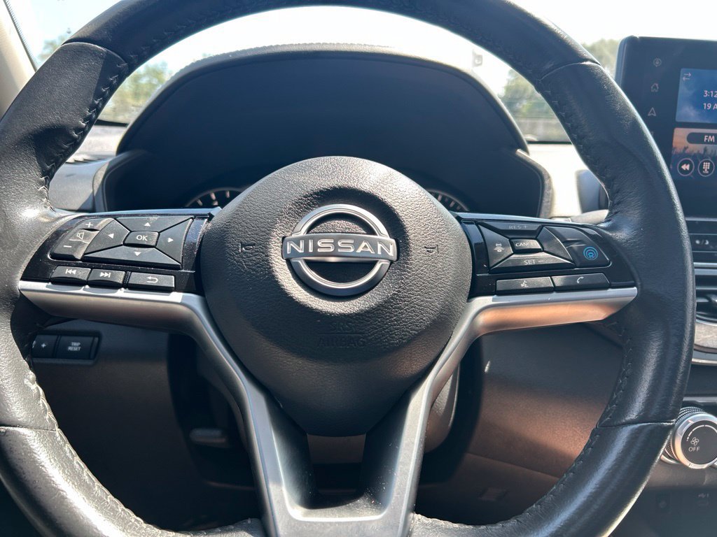 Certified 2024 Nissan Altima 2.5 SV w/ SV Premium Package FWD image 25