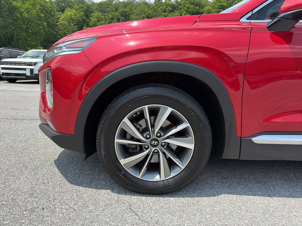 Used 2020 Hyundai Santa Fe SEL w/ Convenience + Premium Package AWD/4WD image 9