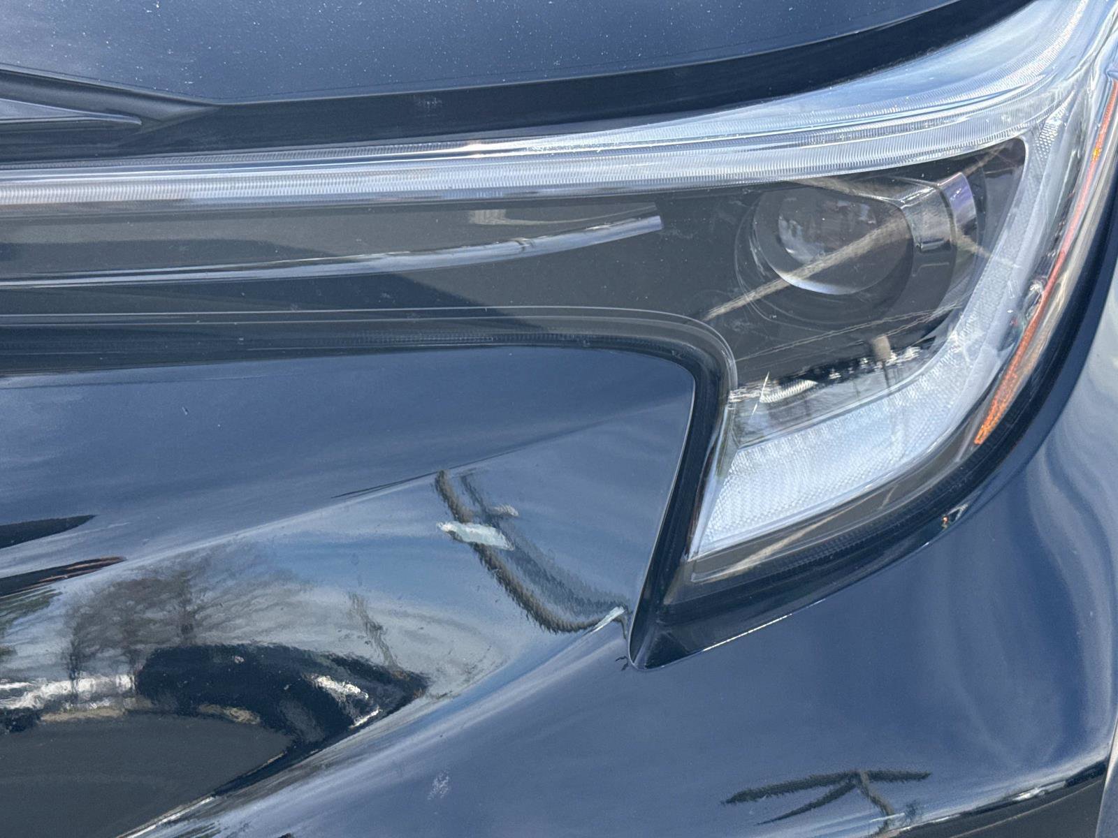 Used 2025 Toyota Corolla SE image 9