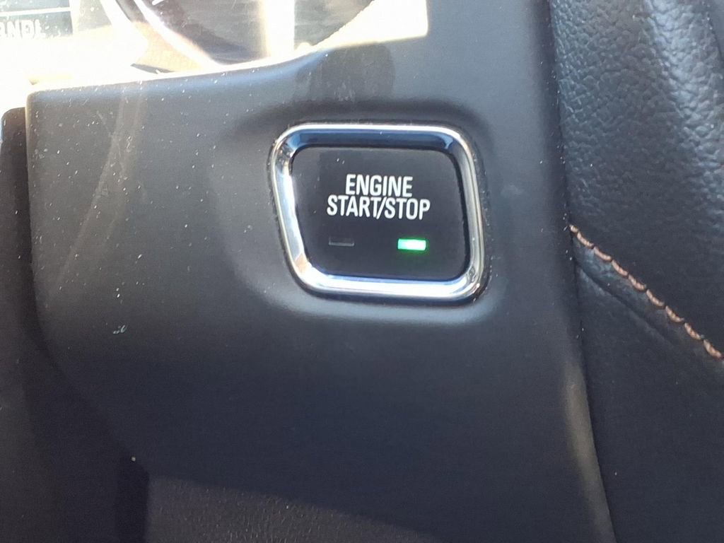 Used 2018 GMC Acadia SLE w/ Driver Alert Package I image 15