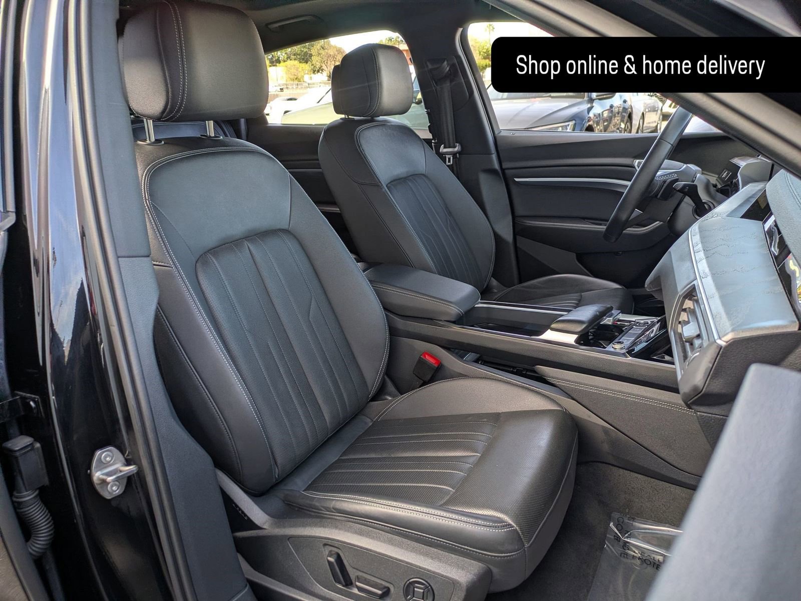 Used 2023 Audi e-tron Premium Plus w/ Premium Plus Package image 28