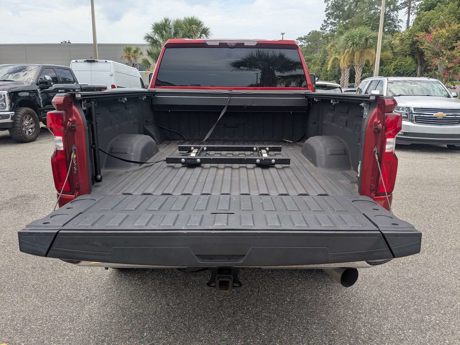 Used 2022 Chevrolet Silverado 2500 LTZ w/ LTZ Plus Package AWD/4WD image 13