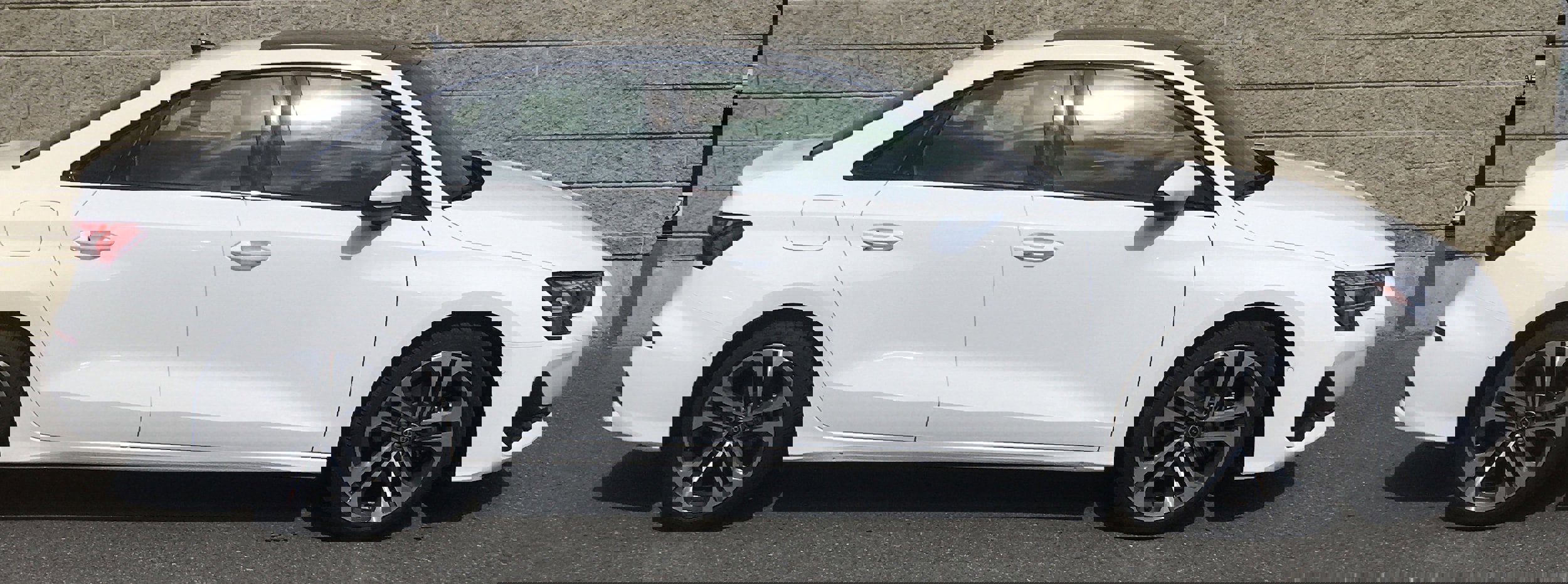 Certified 2025 Audi A3 2.0T Premium Plus image 3