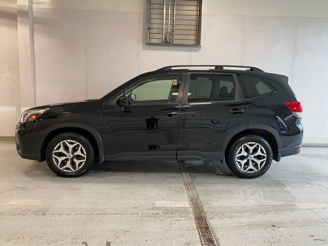 Used 2020 Subaru Forester Premium AWD/4WD image 9