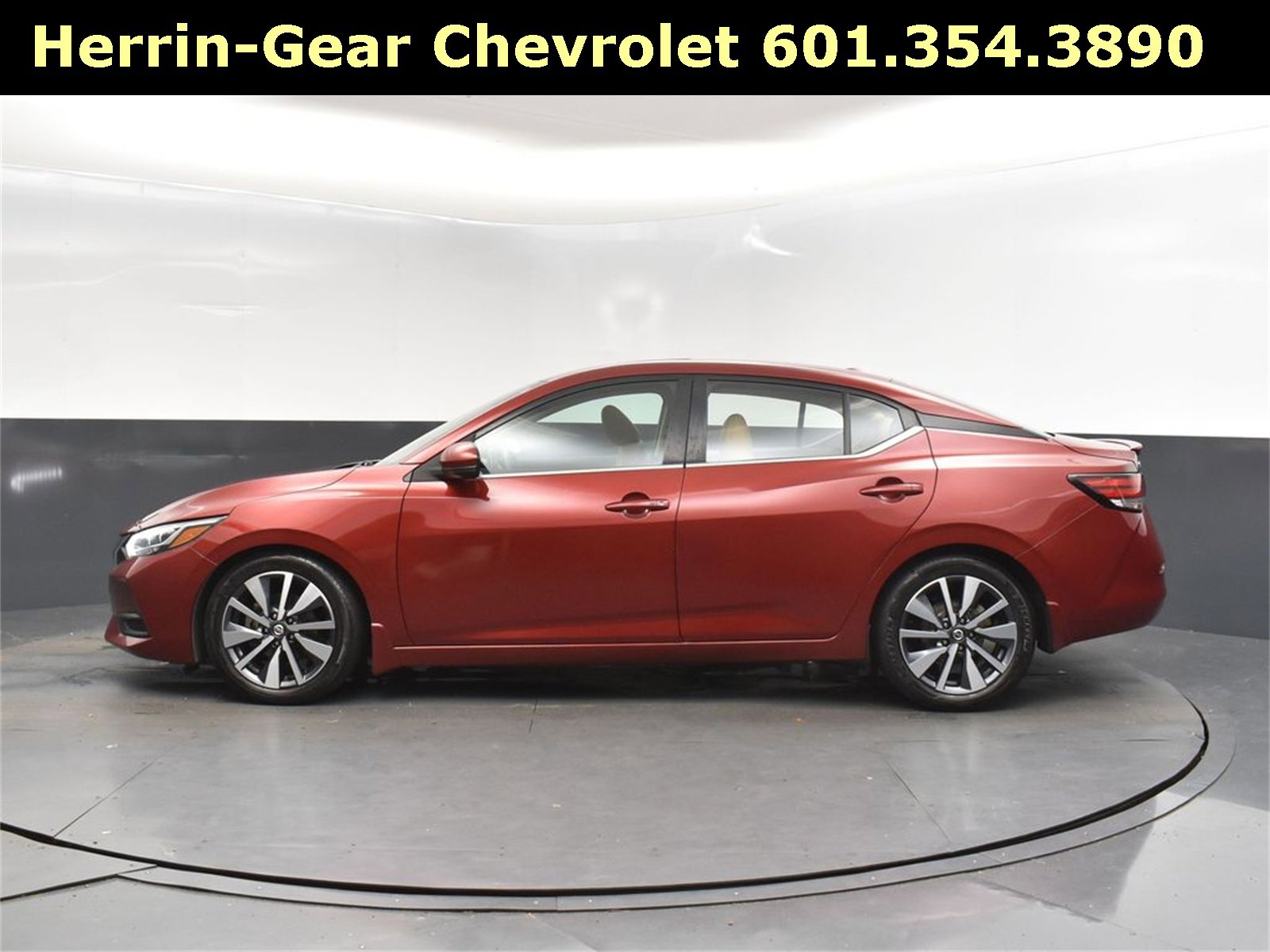 Used 2020 Nissan Sentra SV w/ SV Premium Package image 4