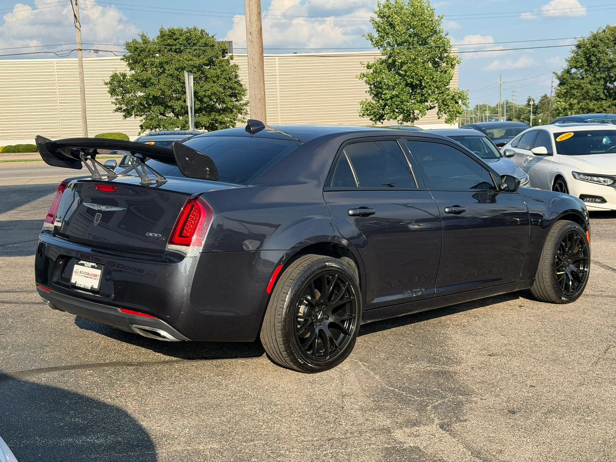 Used 2016 Chrysler 300 S AWD/4WD image 7