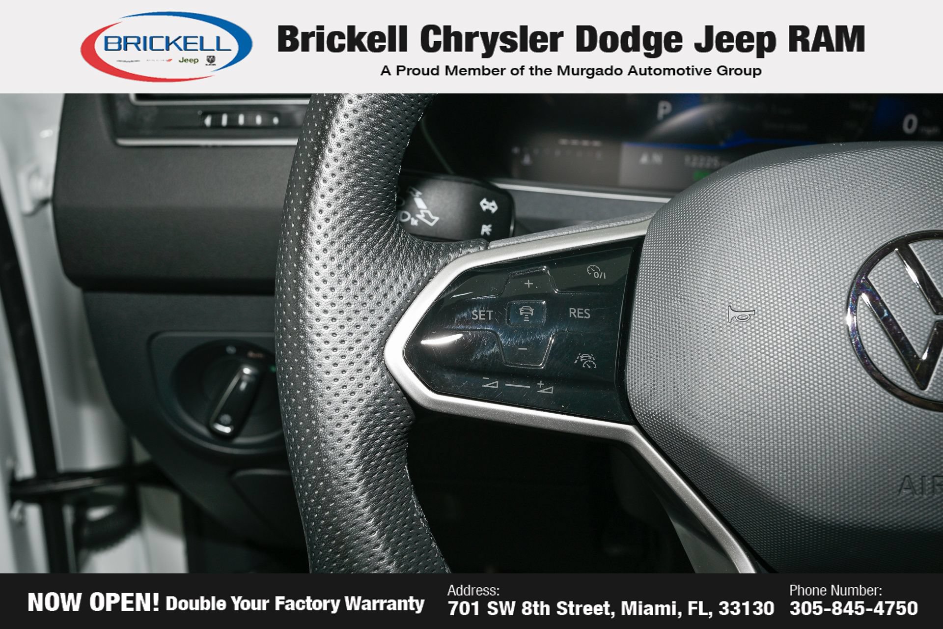 Used 2024 Volkswagen Tiguan SE R-Line FWD image 29