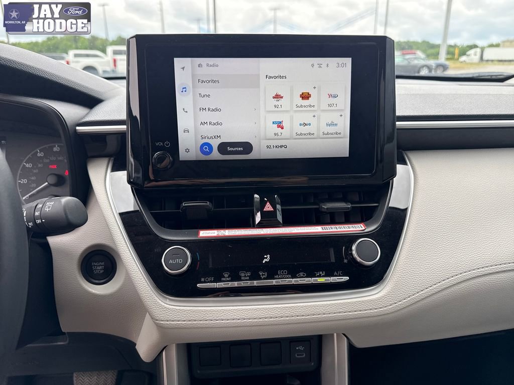 Used 2024 Toyota Corolla Cross LE FWD image 20