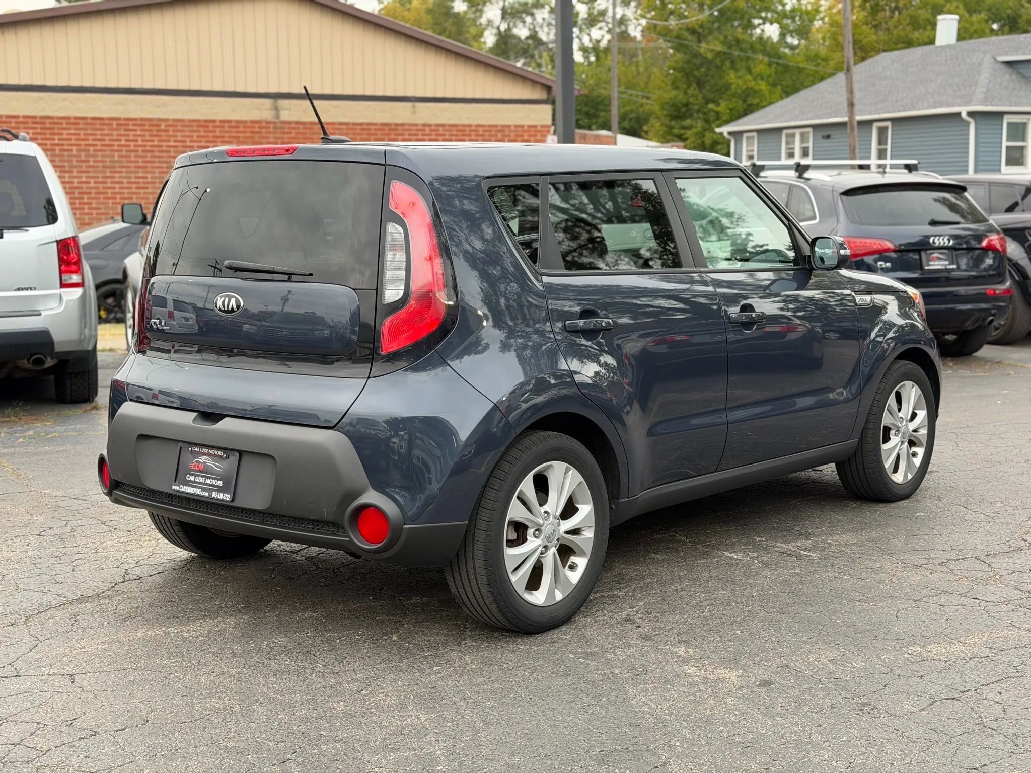 Used 2014 Kia Soul + image 4