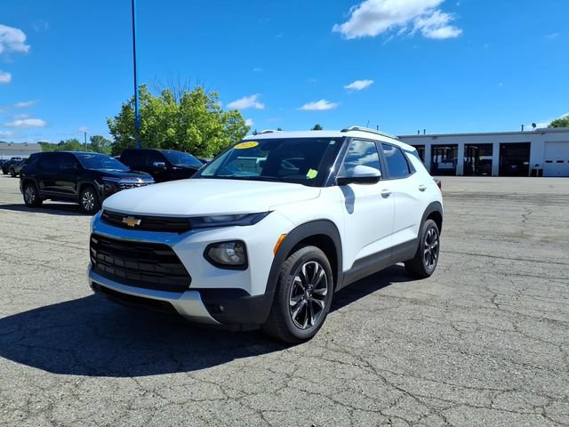 Used 2023 Chevrolet TrailBlazer LT w/ Convenience Package FWD video 3