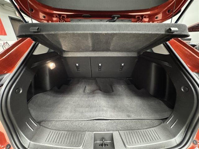 Used 2024 Chevrolet Trax ACTIV w/ Sunroof Package FWD image 14