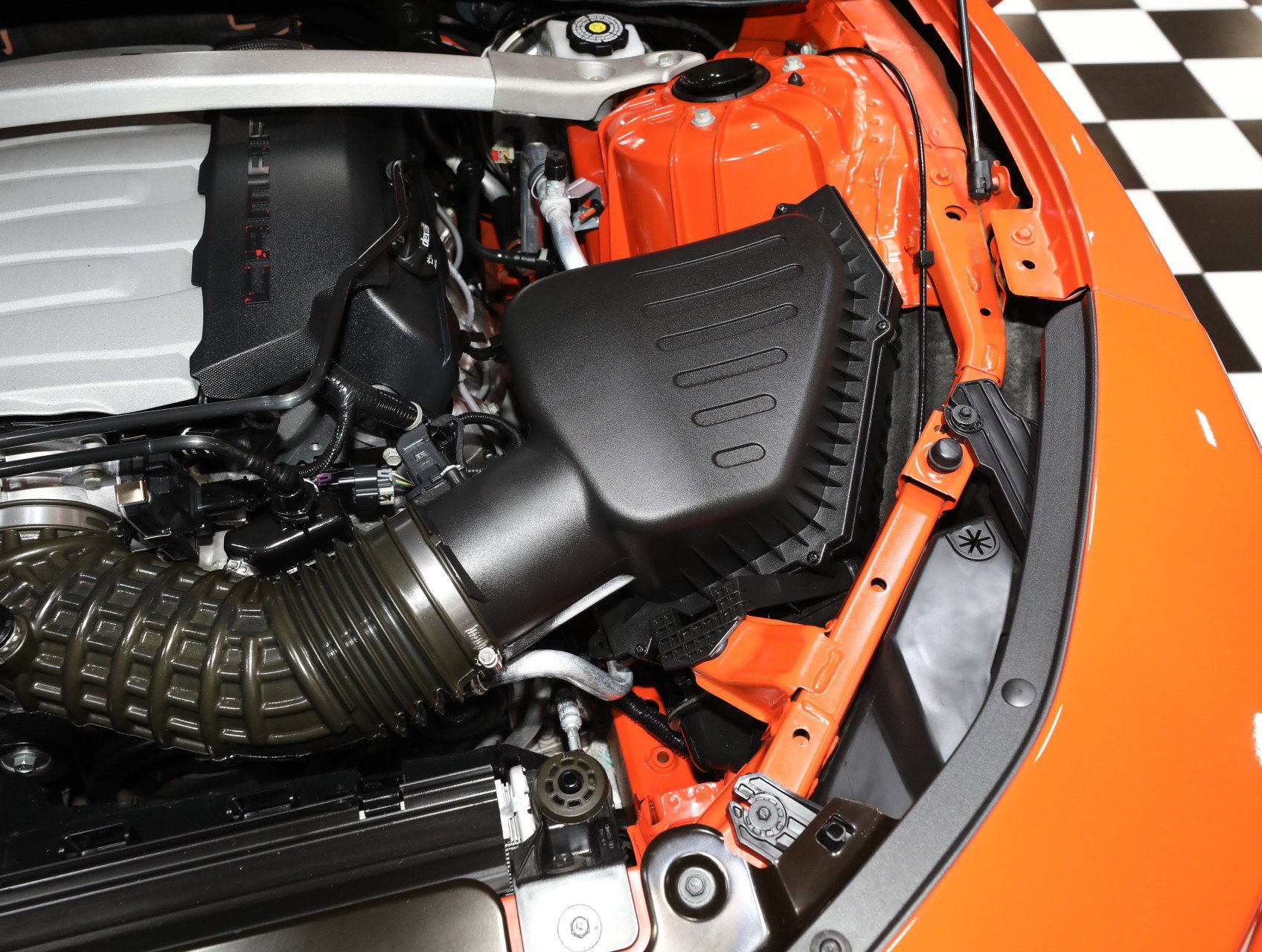 Used 2020 Chevrolet Camaro SS RWD image 80