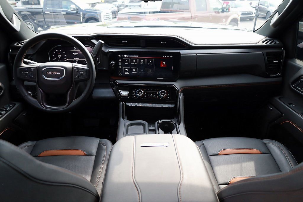 Used 2025 GMC Sierra 3500 AT4 w/ AT4 Premium Plus Package image 21