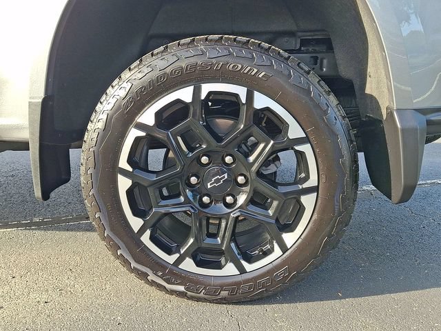 Certified 2026 Chevrolet Colorado Z71 w/ Z71 Convenience Package 2 AWD/4WD image 31