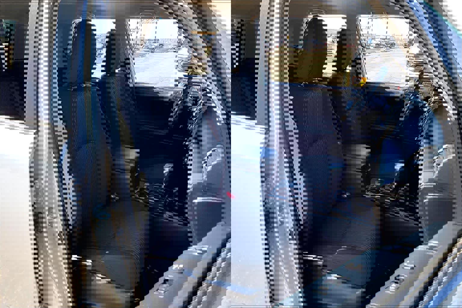 Used 2023 Toyota 4Runner TRD Off-Road image 9