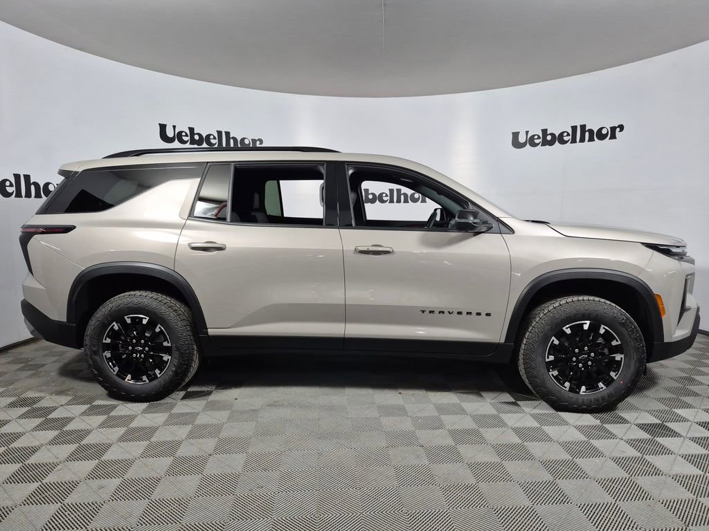 New 2026 Chevrolet Traverse Z71 w/ Driver Confidence Package AWD/4WD image 8