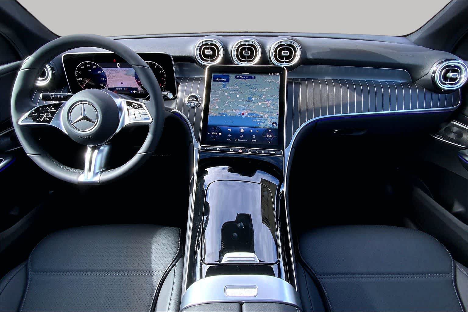 Certified 2026 Mercedes-Benz GLC 300 4MATIC image 5