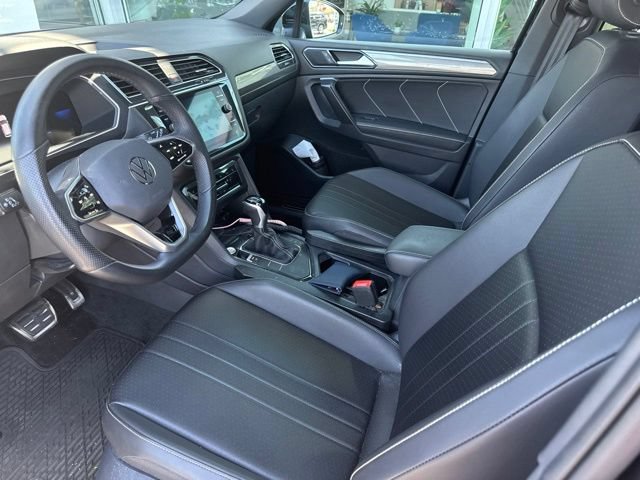 Certified 2024 Volkswagen Tiguan SE R-Line FWD image 6