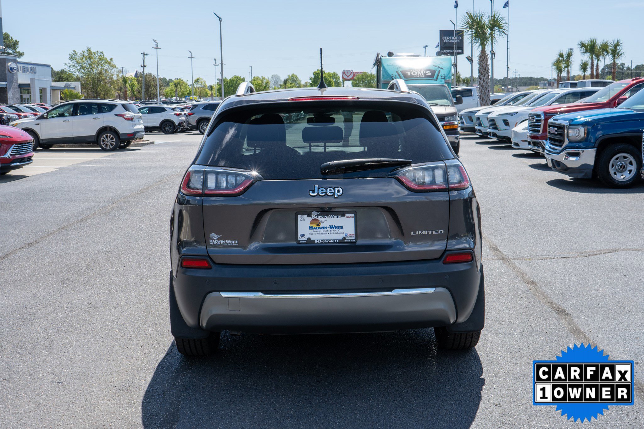 Used 2019 Jeep Cherokee Limited w/ Technology Group image 4