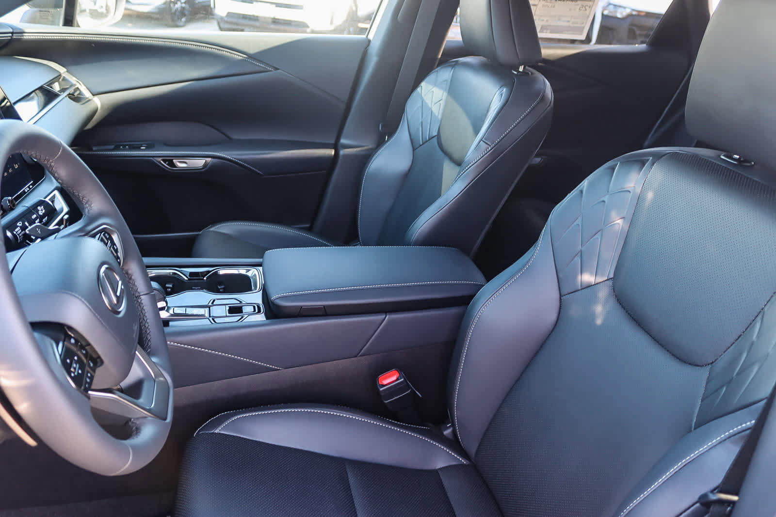 New 2025 Lexus RX 350 FWD image 18