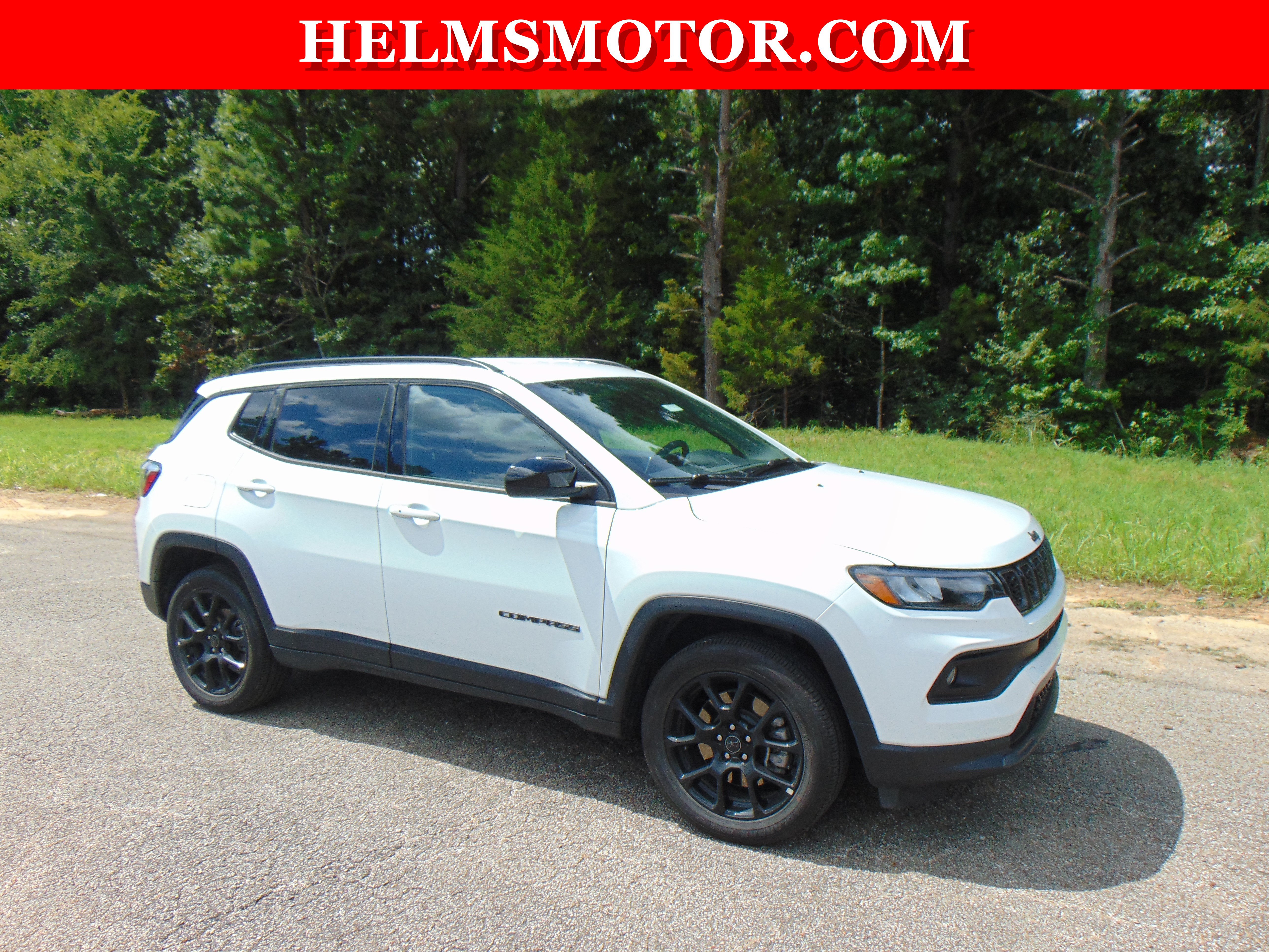 Certified 2025 Jeep Compass Latitude w/ Convenience Group AWD/4WD image 10