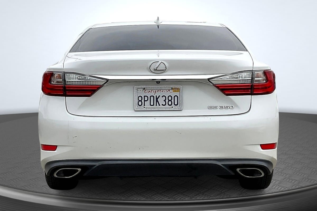 Used 2017 Lexus ES 350 image 4