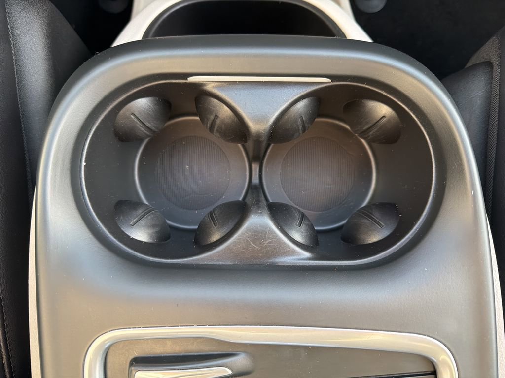 Used 2024 Chrysler Pacifica Touring-L FWD image 78