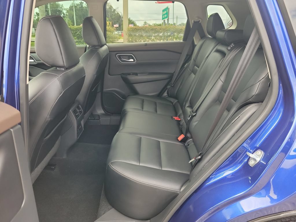 Certified 2021 Nissan Rogue SL w/ Premium Package FWD image 11