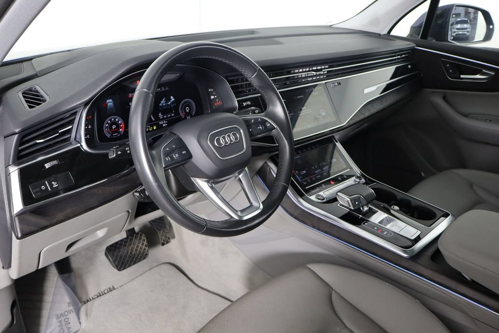 Used 2021 Audi Q7 3.0T Prestige AWD/4WD image 28