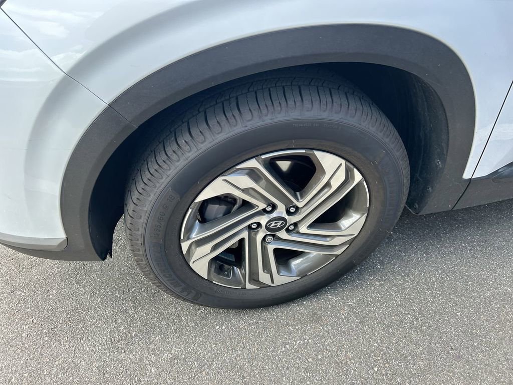 Used 2021 Hyundai Santa Fe SE image 5