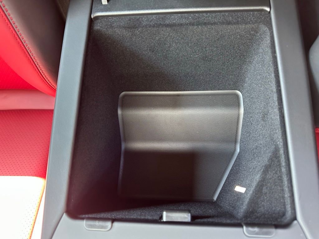 Used 2025 Porsche Cayenne S image 30