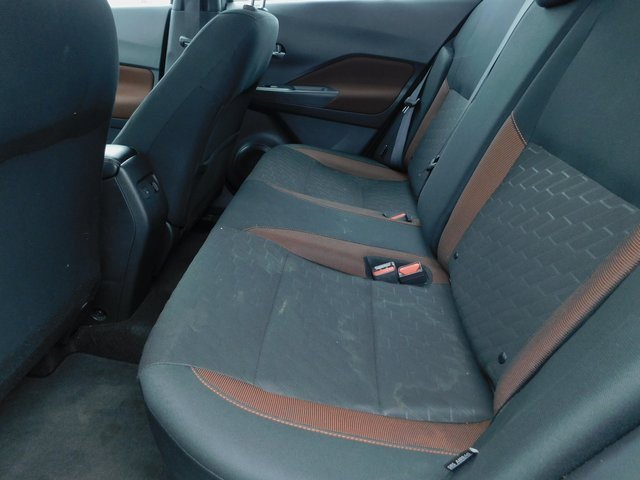 Used 2024 Nissan Kicks SR image 21