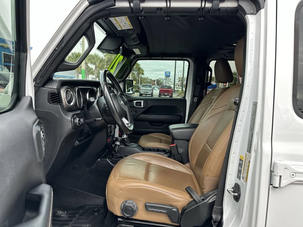 Used 2021 Jeep Wrangler Unlimited Rubicon AWD/4WD image 19