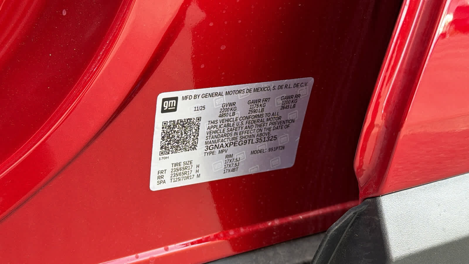 New 2026 Chevrolet Equinox LT w/ Convenience Package II image 30
