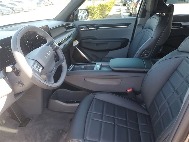New 2026 Kia EV9 Land w/ Nightfall Edition Package image 17