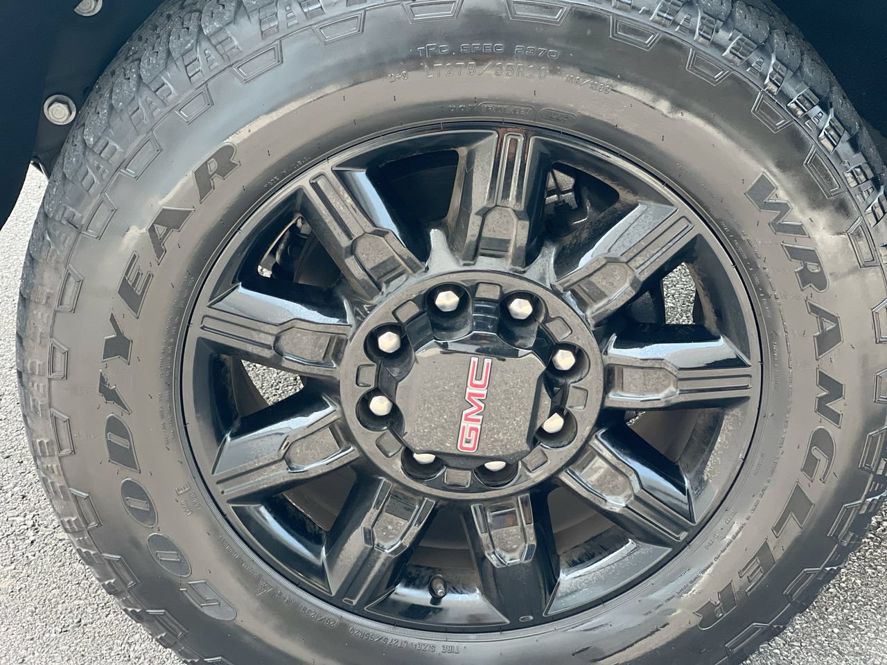 Used 2025 GMC Sierra 2500 AT4 AWD/4WD image 11