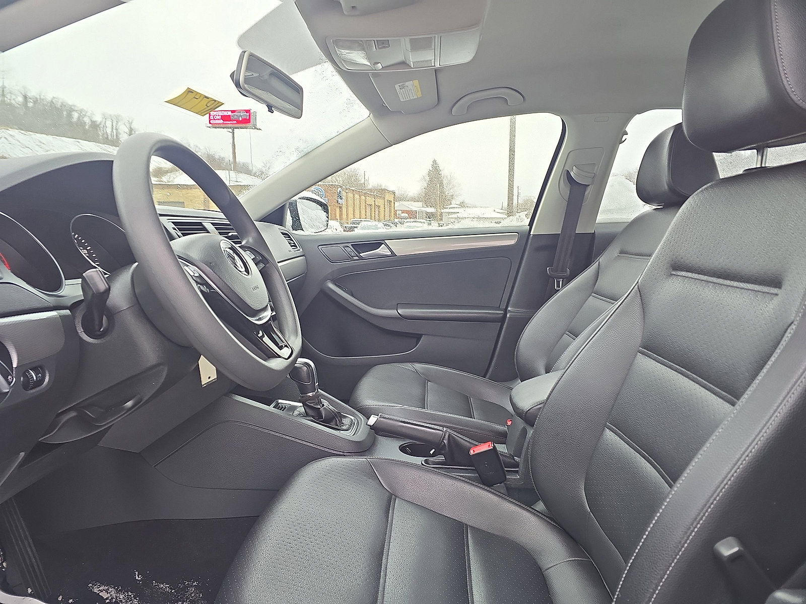 Used 2018 Volkswagen Jetta Wolfsburg Edition image 11