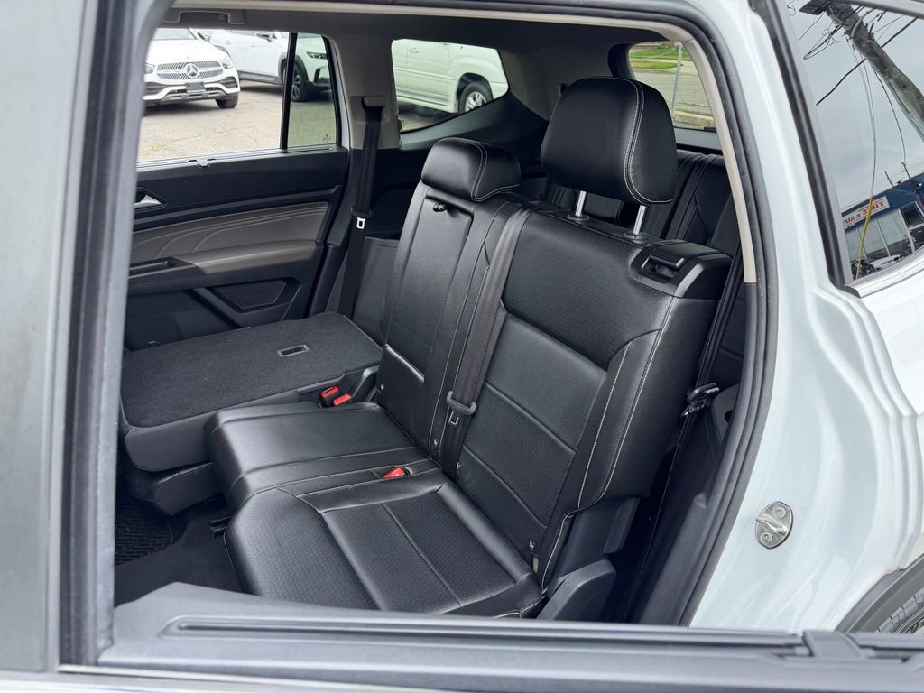 Used 2022 Volkswagen Atlas SEL AWD/4WD image 18