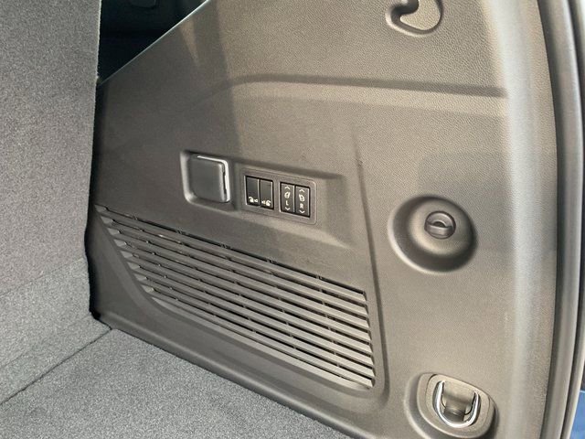 New 2026 Chevrolet Tahoe Premier w/ Sun And Tow Package image 15