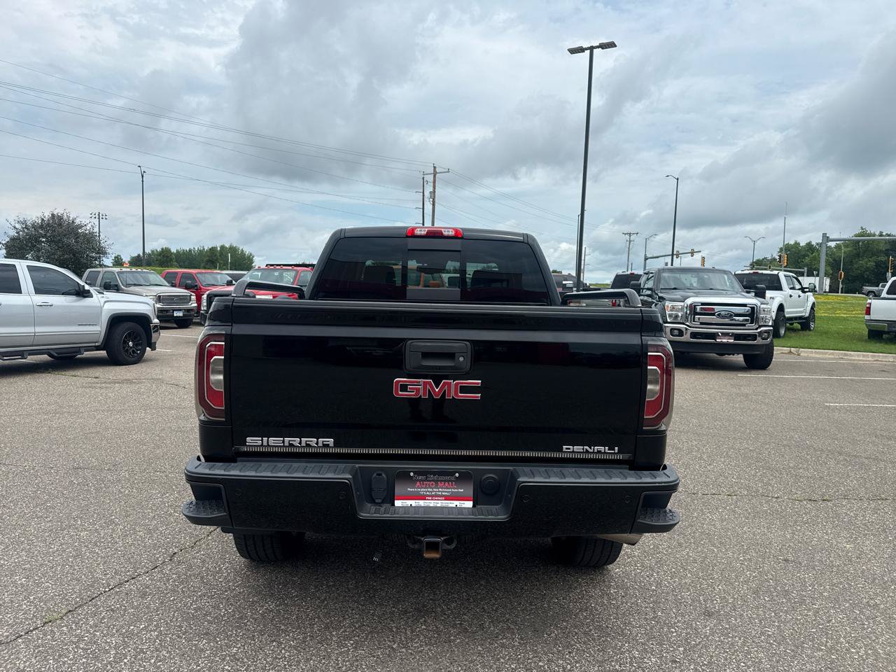 Used 2018 GMC Sierra 1500 Denali AWD/4WD image 4