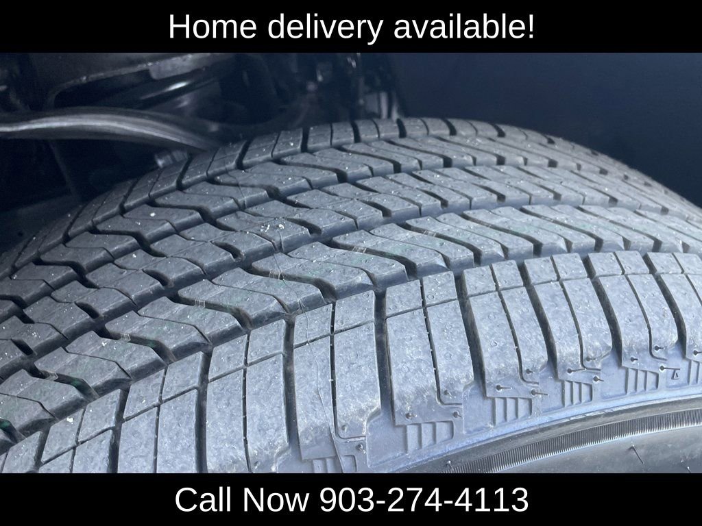 New 2026 GMC Yukon XL Denali w/ Sun & Power Step Package image 24