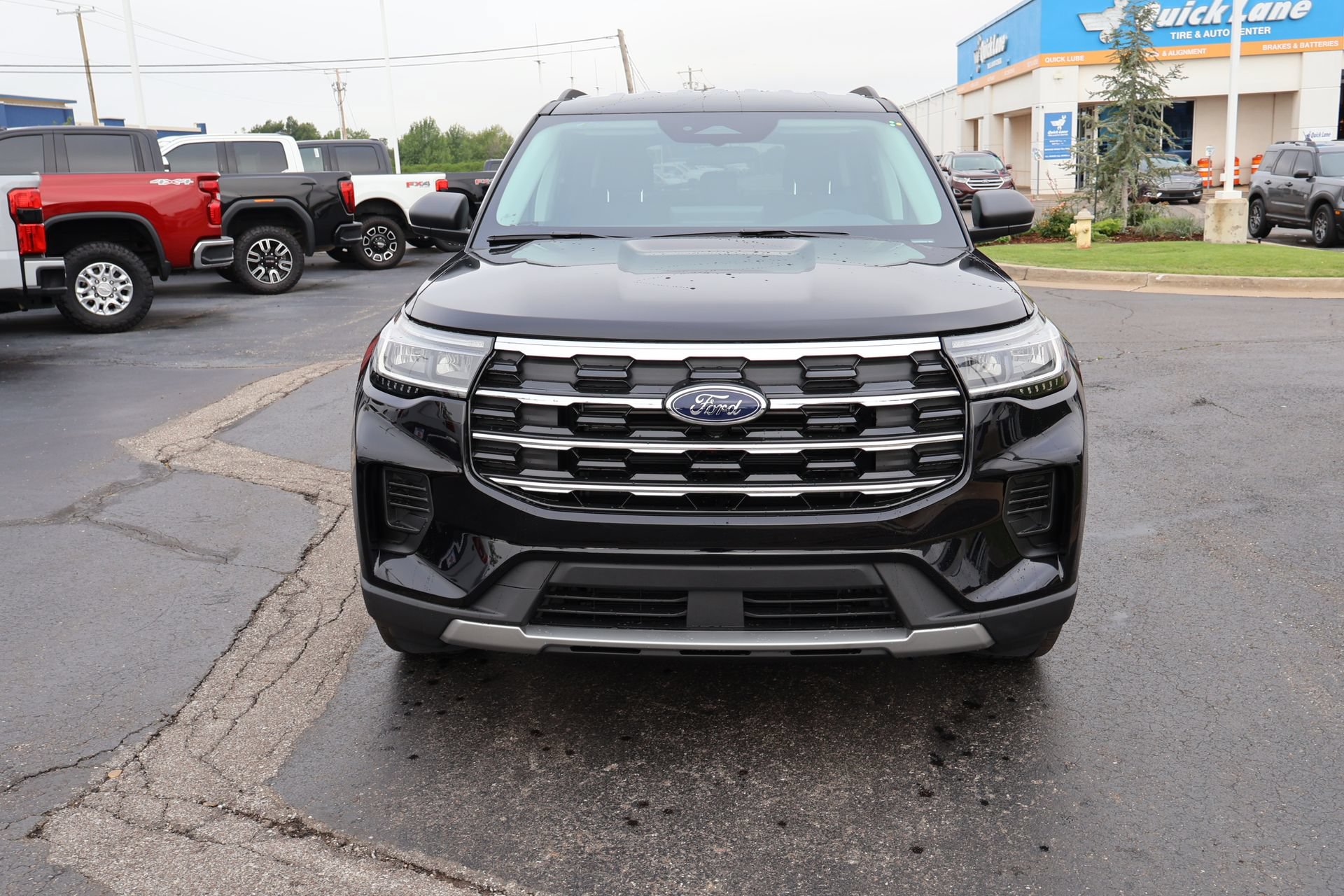 New 2026 Ford Explorer Active RWD image 10