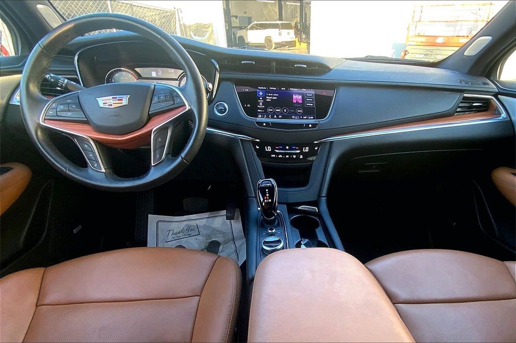 Certified 2024 Cadillac XT5 Premium Luxury image 15