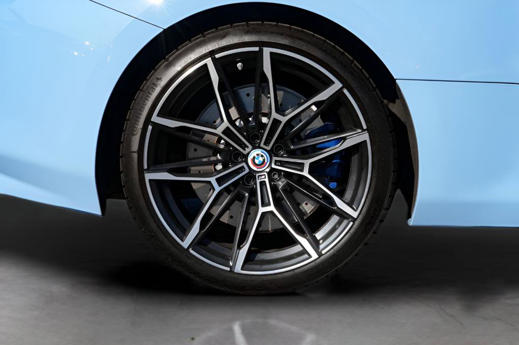 Used 2023 BMW M2 w/ Lighting Package image 16