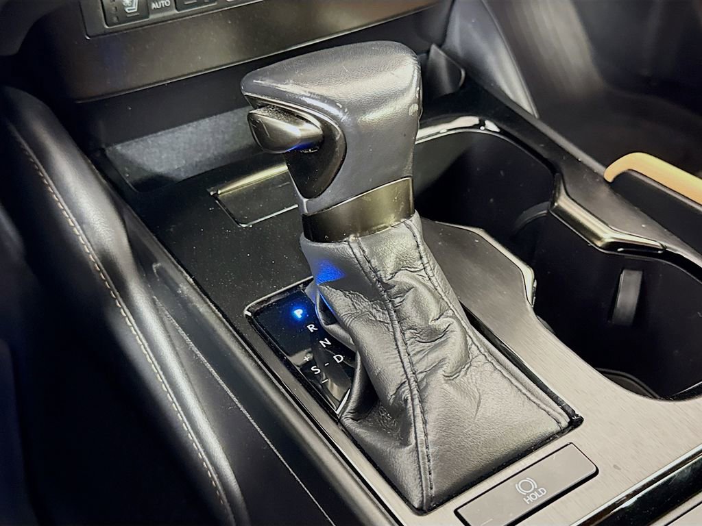 Certified 2023 Lexus ES 350 w/ Premium Package FWD image 17