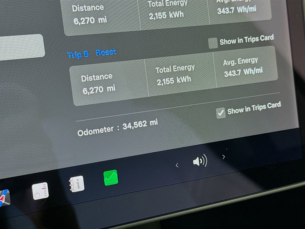 Used 2022 Tesla Model Y Performance image 12