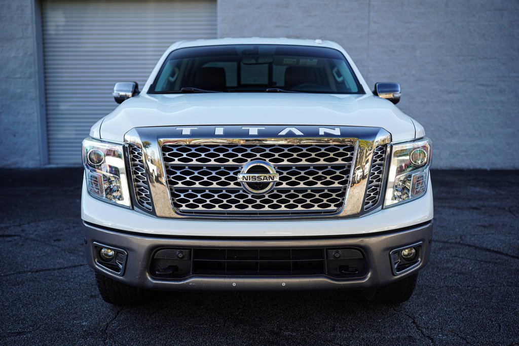 Used 2018 Nissan Titan Platinum Reserve image 5