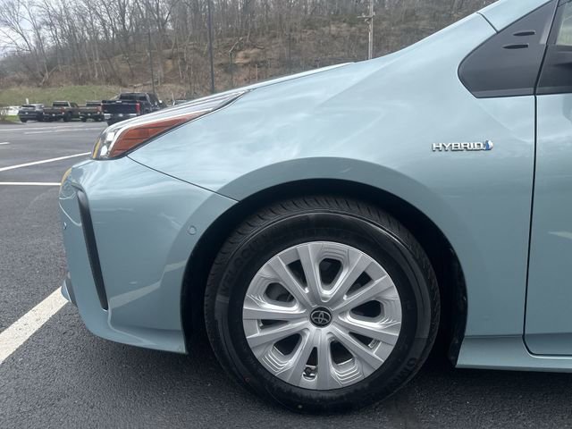 Certified 2021 Toyota Prius LE image 19