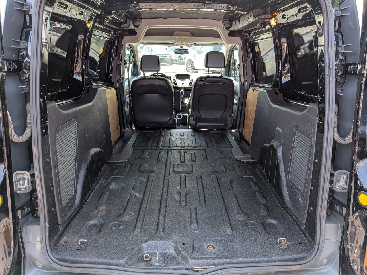 Used 2016 Ford Transit Connect XL FWD image 12